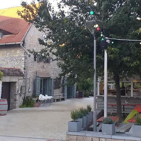 Galéria Apartman Veszprém Exterior foto