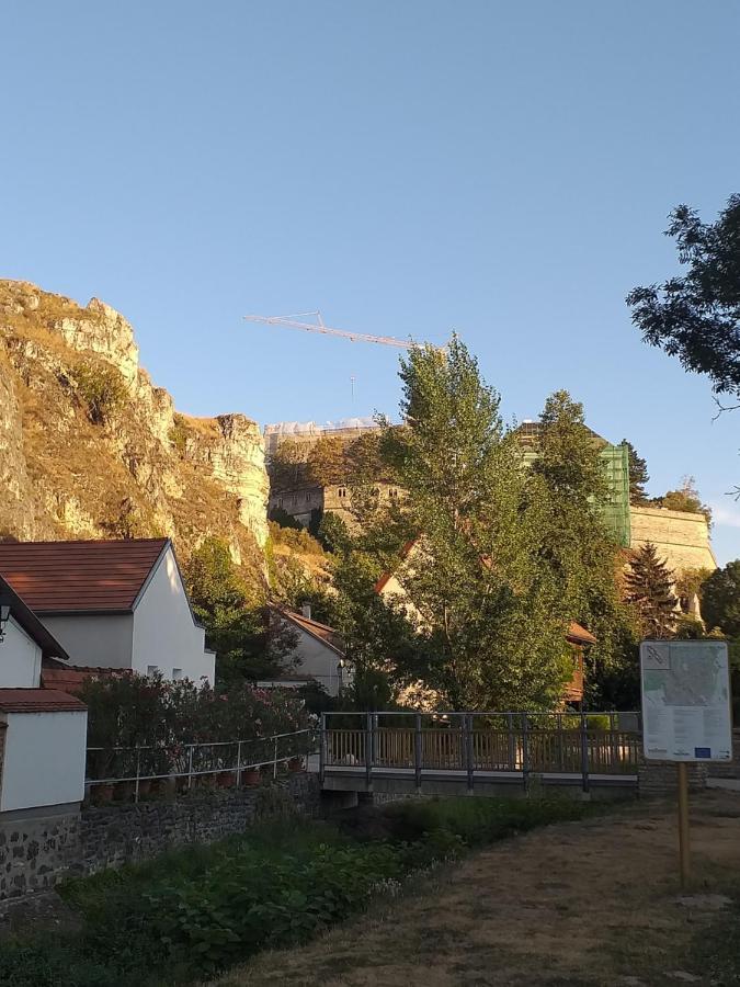 Galéria Apartman Veszprém Exterior foto